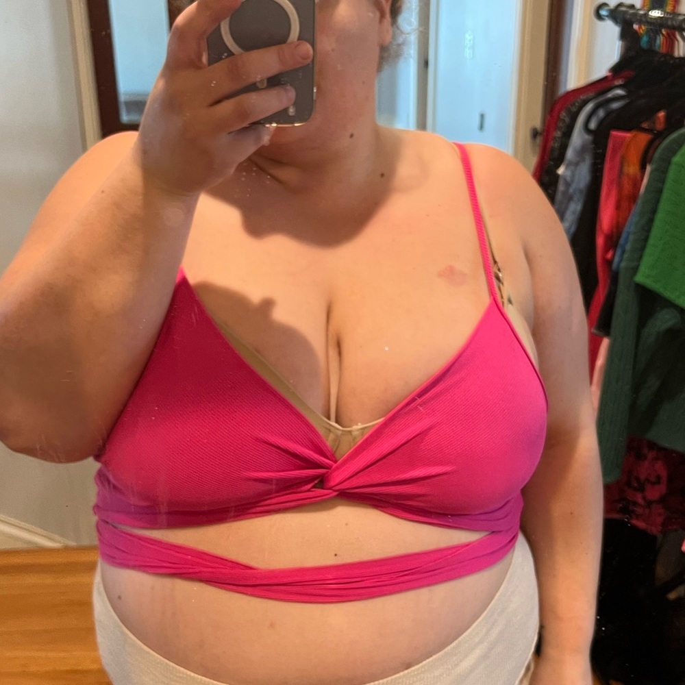 SHEIN plus crop tank top